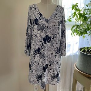 Persifor Floral V Neck 3/4 Sleeve Dress
